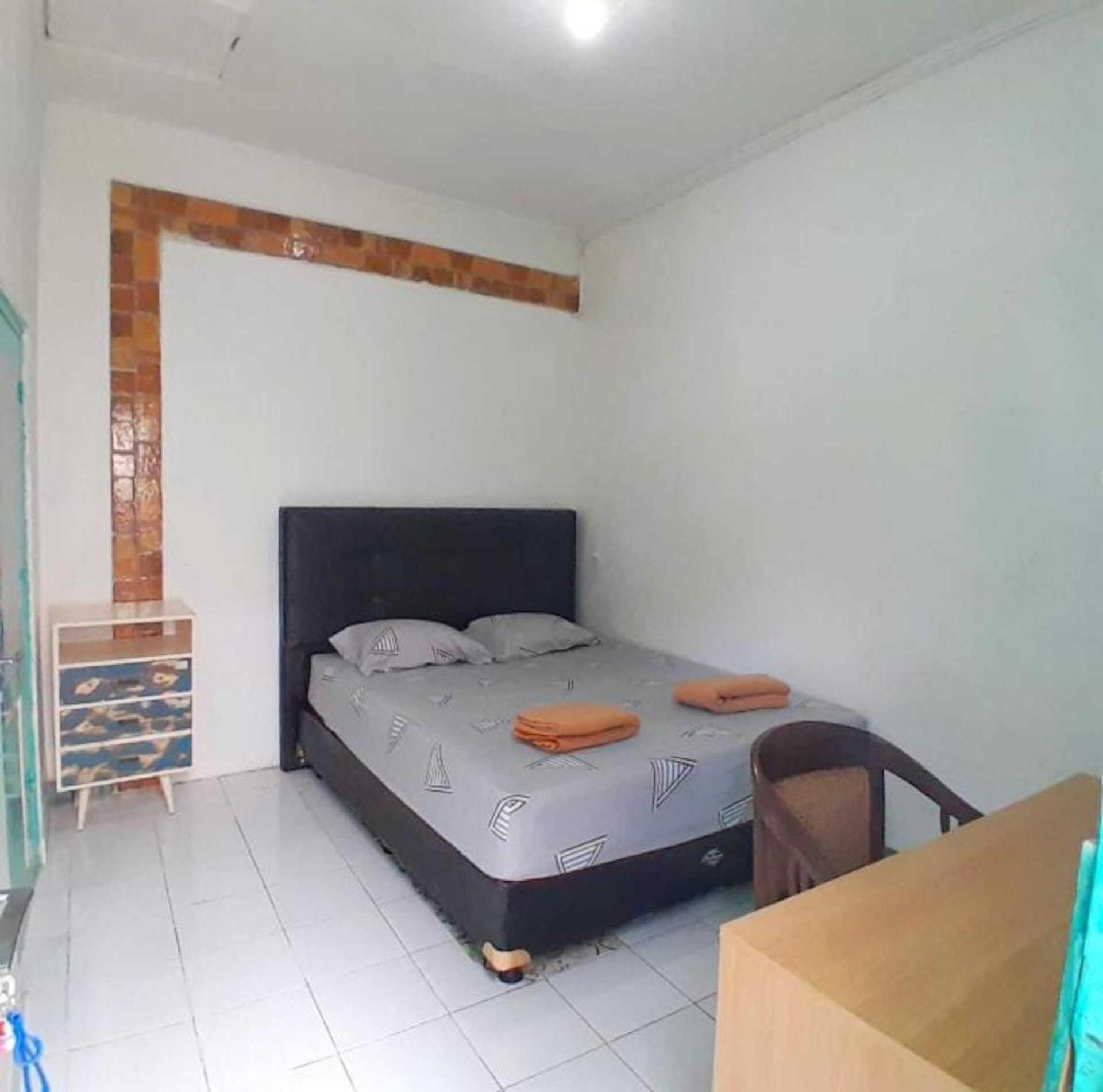 Laura's Backpacker 523 Asrama Yogyakarta